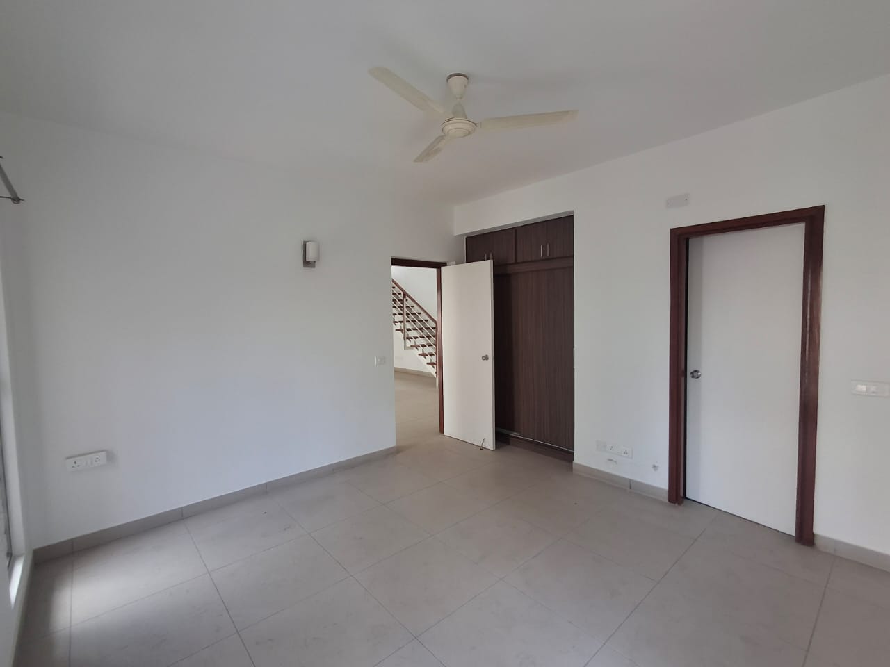 Duplex apartment with Private Terrace - Image 5