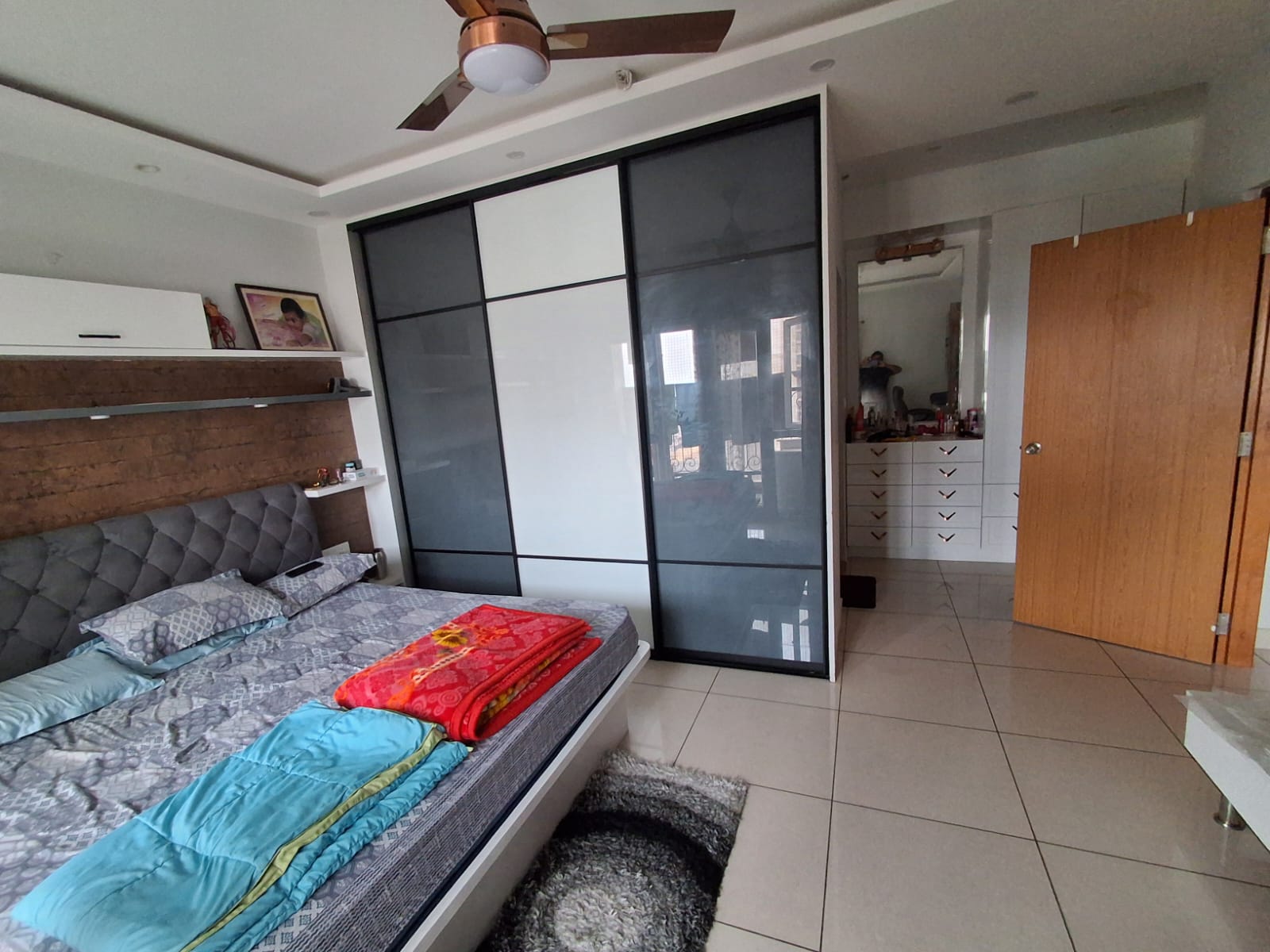 Prestige Song of the South 14th Floor 1907Sq Ft - Image 5