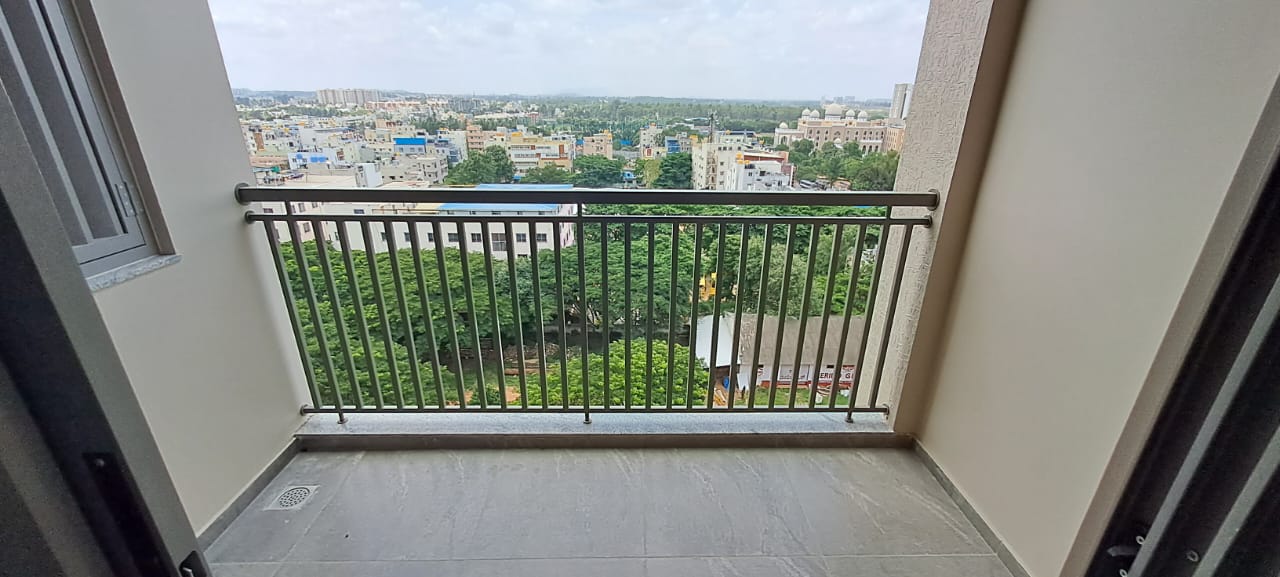 Premium 3BHK Flat At Thanisandra Road - Image 4