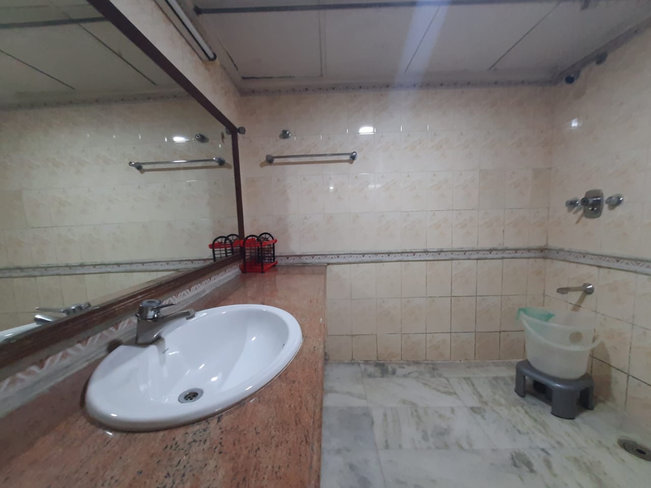 Premium 4BHK Flat At Millers road central bengaluru - Image 2