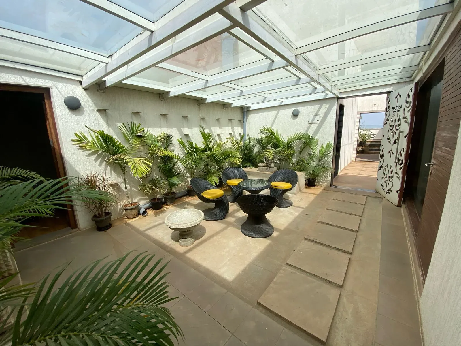 JUDICIAL LAYOUT - PRIVATE 3 BHK FLAT FOR RENT - Image 8