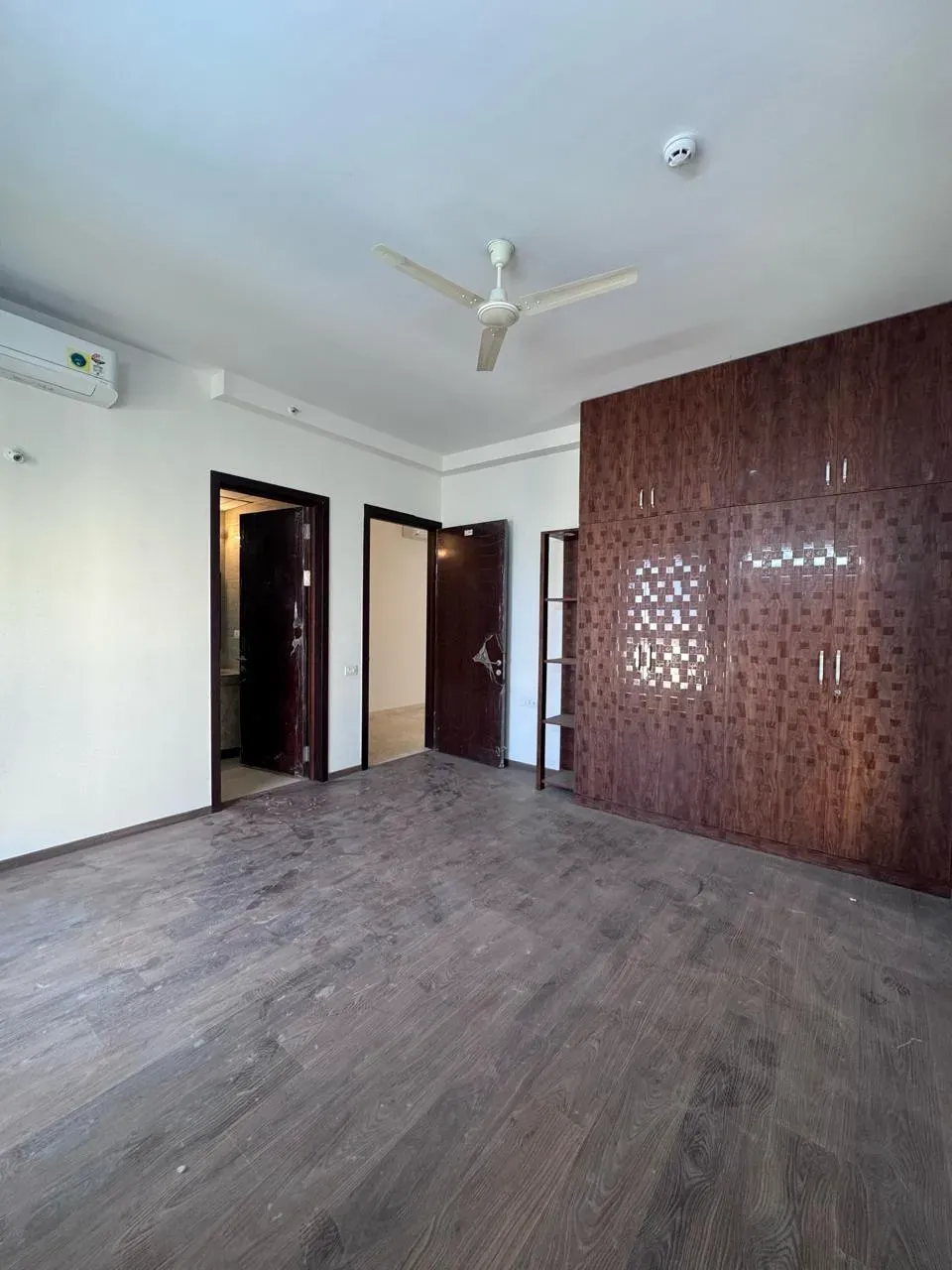 Century Ethos - Ultra-Luxury High-Rise Residence 