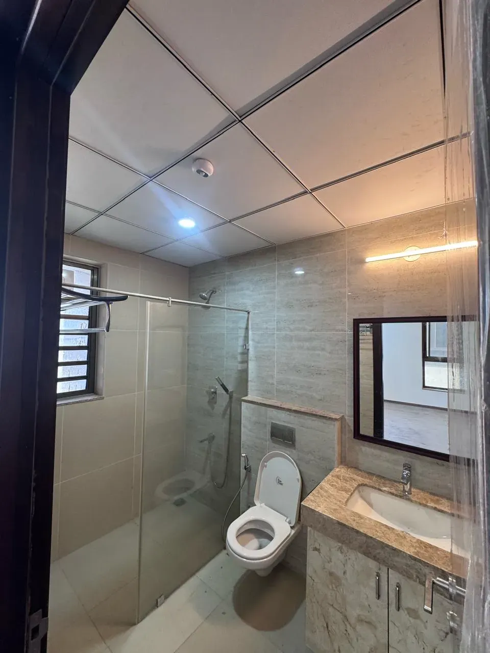 Century Ethos - Ultra-Luxury High-Rise Residence  - Image 5