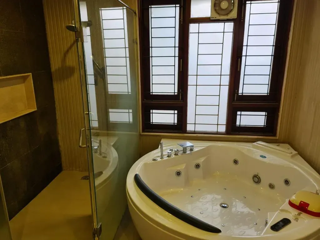 Indiranagar | Grand 5 BHK Contemporary Villa | 4,855 Sq. Ft. - Image 9