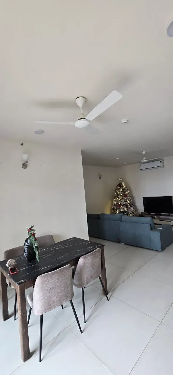 Jakkur | Lake-Facing Premium 3BHK | 1,948 Sq. Ft.