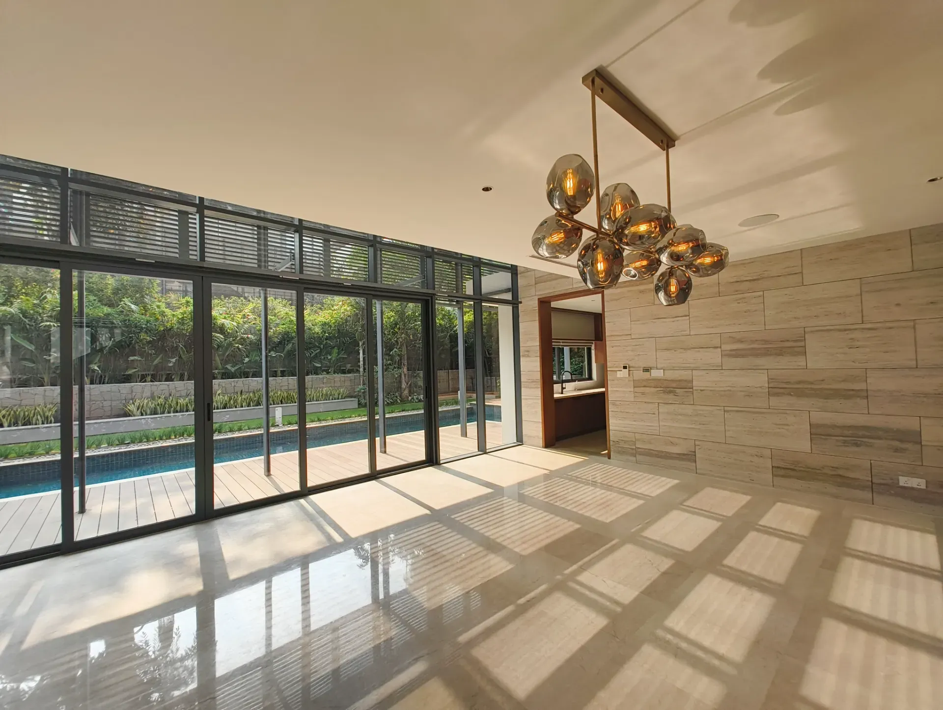 Embassy Boulevard | Ultra-Luxury Silver Oak Villa with Private Pool | 7,300 Sq. Ft.