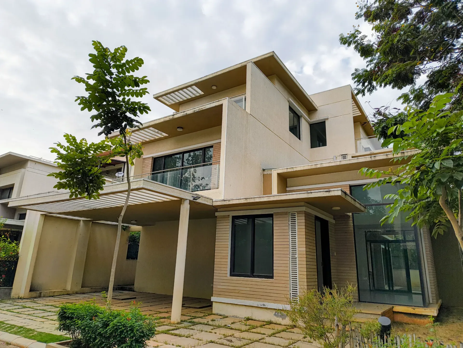 Brigade Orchards | Luxury 4BHK Pavilion Villa | 4920 Sq. Ft. 1