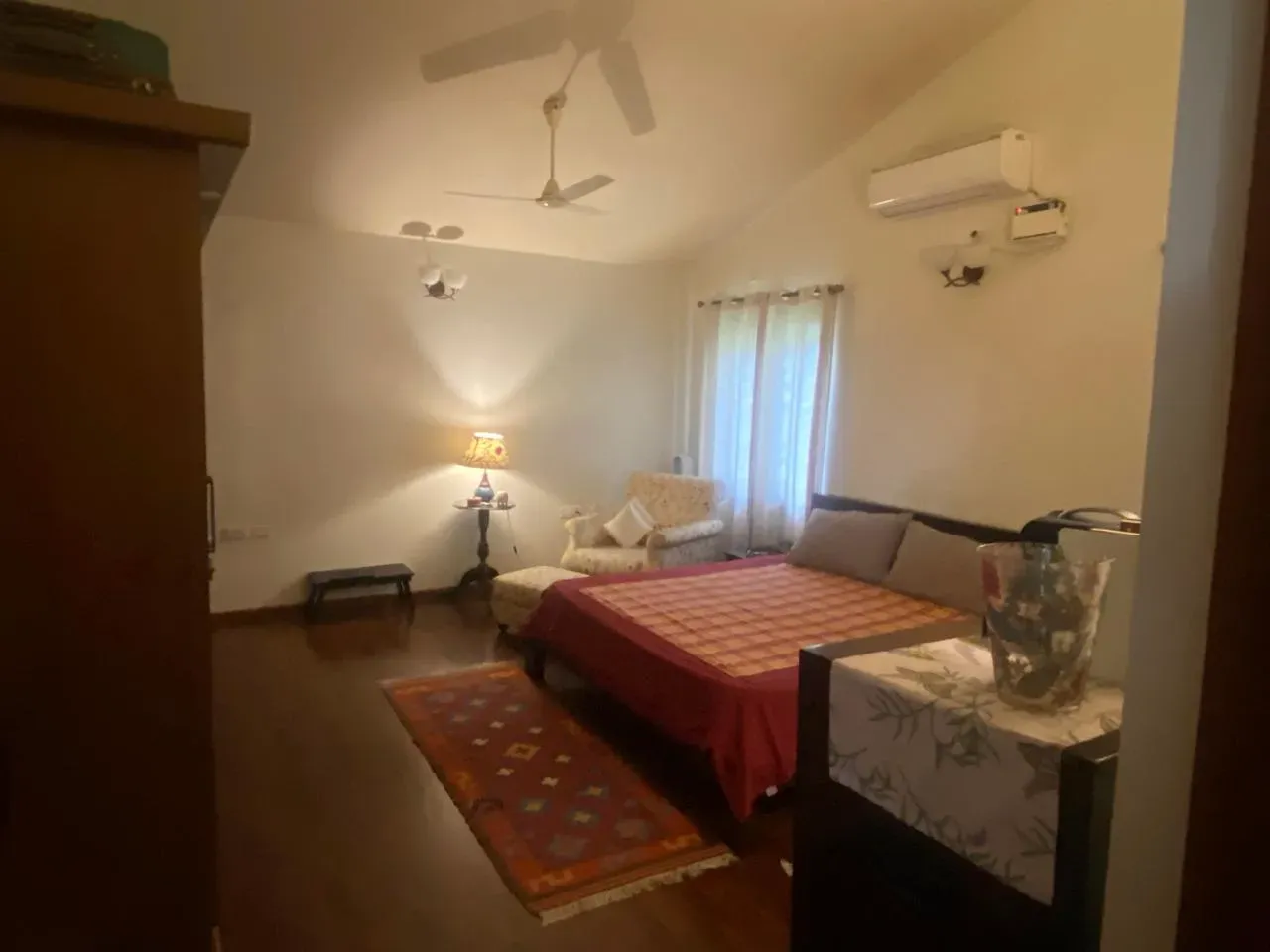 Sprawling Luxury 4 BHK Villa For Sale | 4,500 Sq. Ft. 5