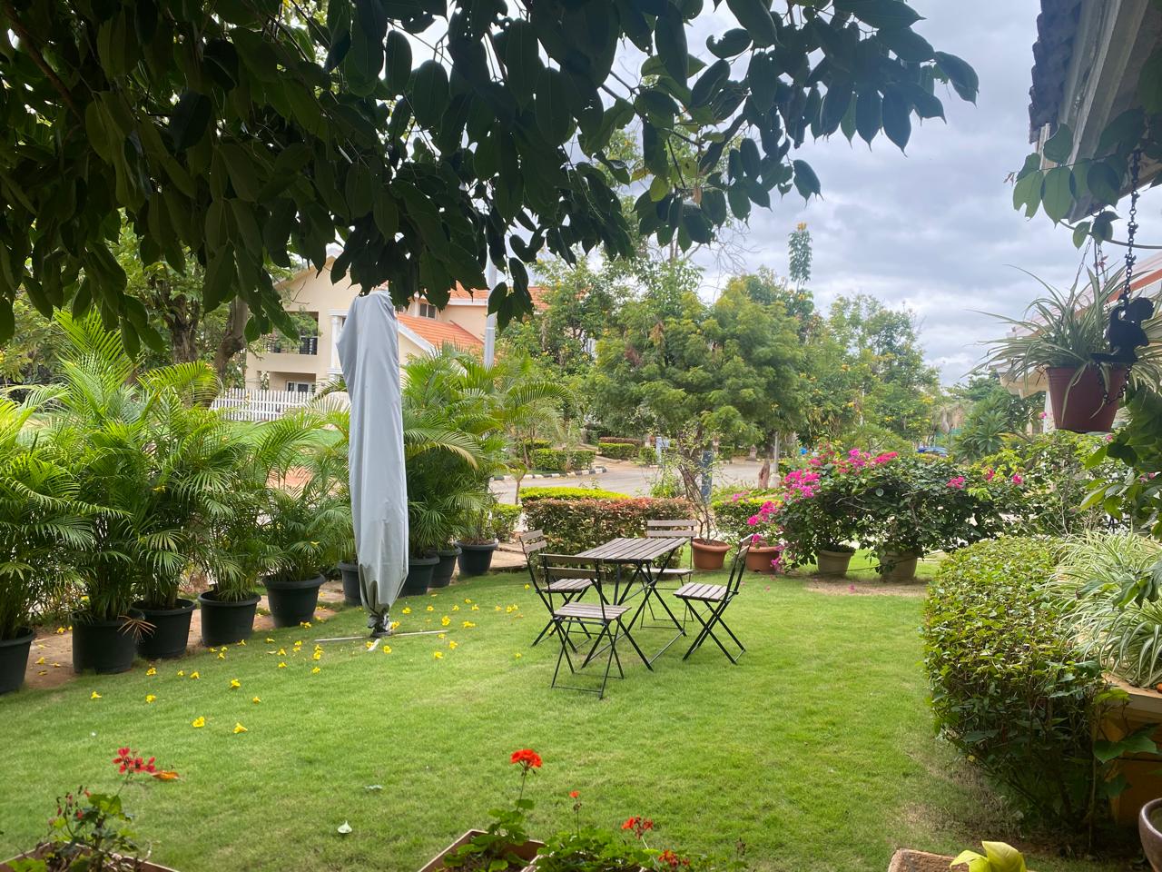 Sprawling Luxury 4 BHK Villa For Sale | 4,500 Sq. Ft.