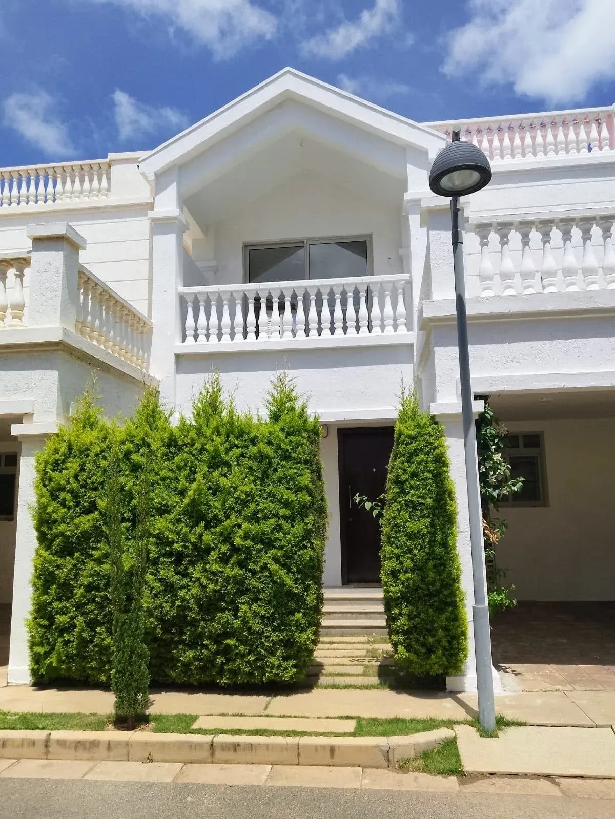 House of Hiranandani Signature 3 BHK Cottage | 2,121 Sq. Ft.| For SALE