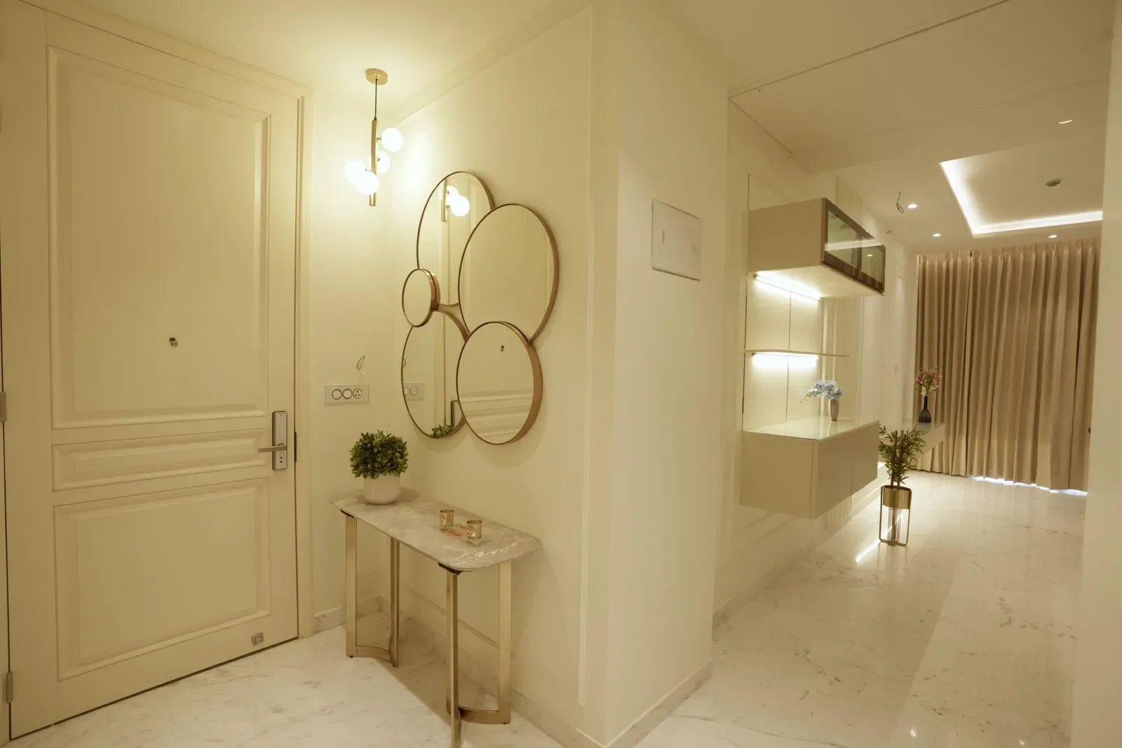 The Leela Residences, Bhartiya City | Ultra-Luxury 1BHK Designer Suite | 1177 Sq. Ft. 4