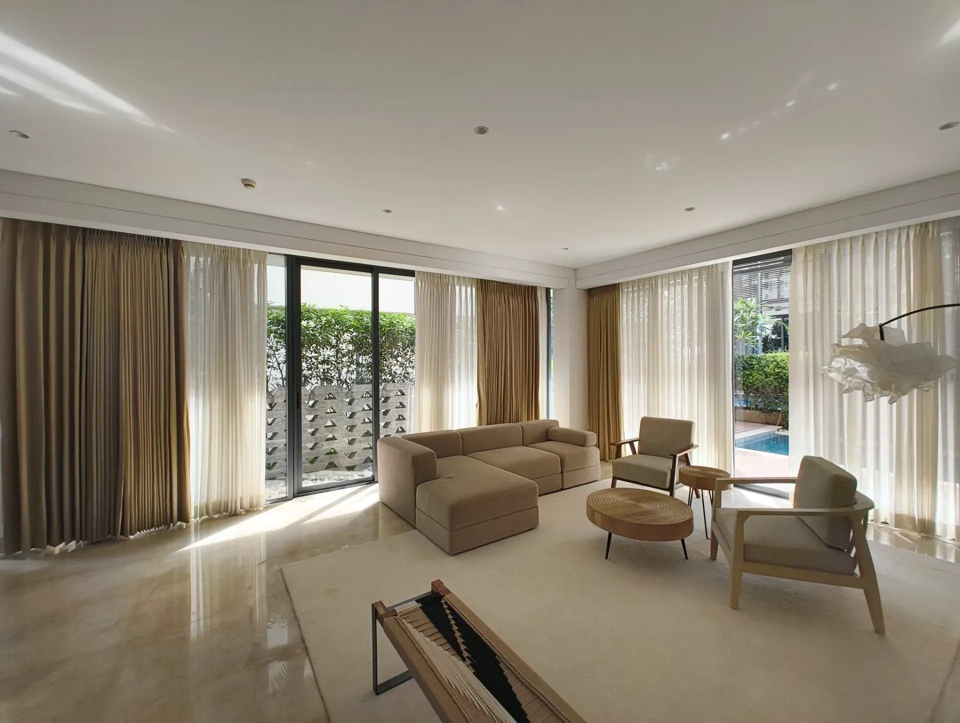 Embassy Boulevard | Ultra-Luxury Willow Villa with Private Pool | 4000 Sq. Ft. 5