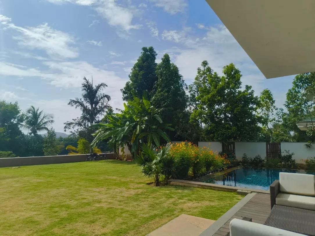 Prestige Golfshire | Iconic Golf Mansion | 9,700 Sq. Ft.