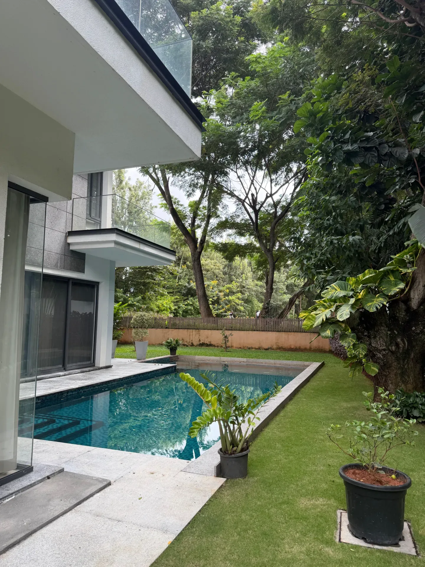 Prestige Golfshire | 5 BHK Luxury Villa | 8,120 Sq. Ft. @ ₹5.50 Lakhs/Mth