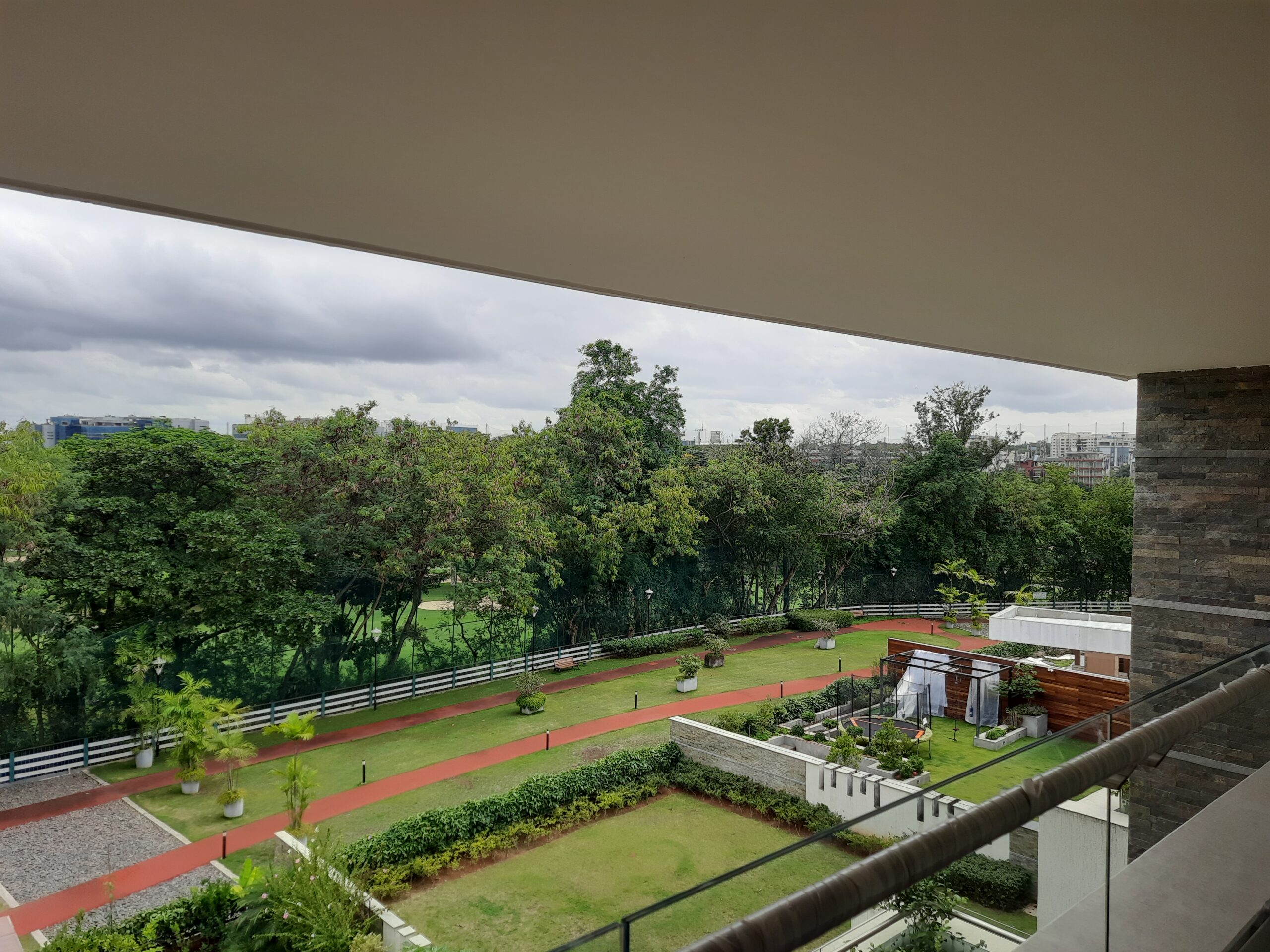 Embassy Grove - BrokerInBlue - Image 16