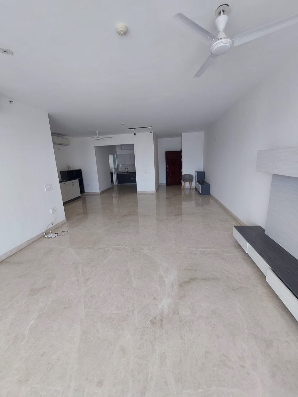 Hebbal, Expansive 3BHK, Karle Zenith, Higher Floor Luxury - Image 6