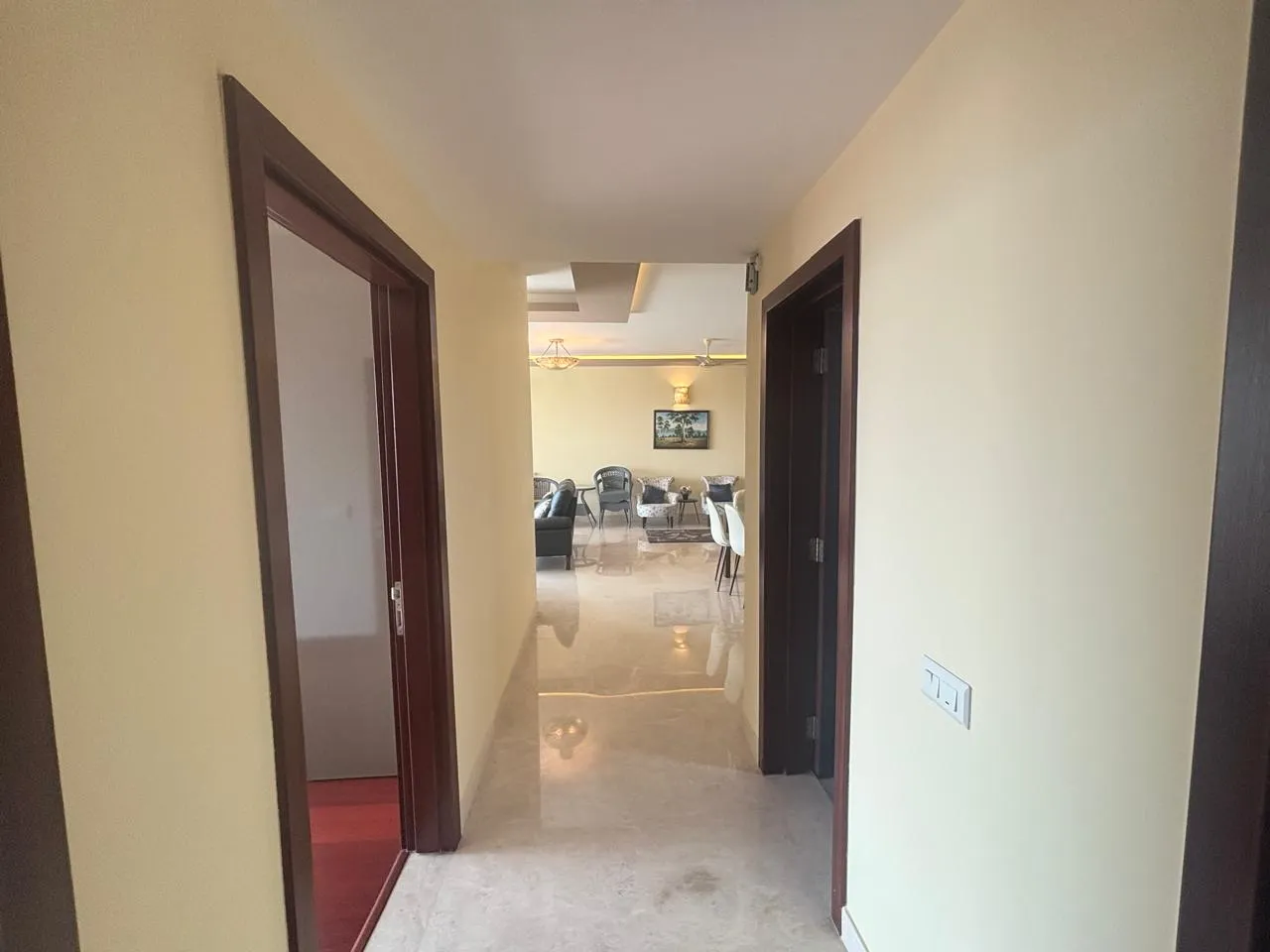Karle Zenith | 3BHK 2400sft | 1L