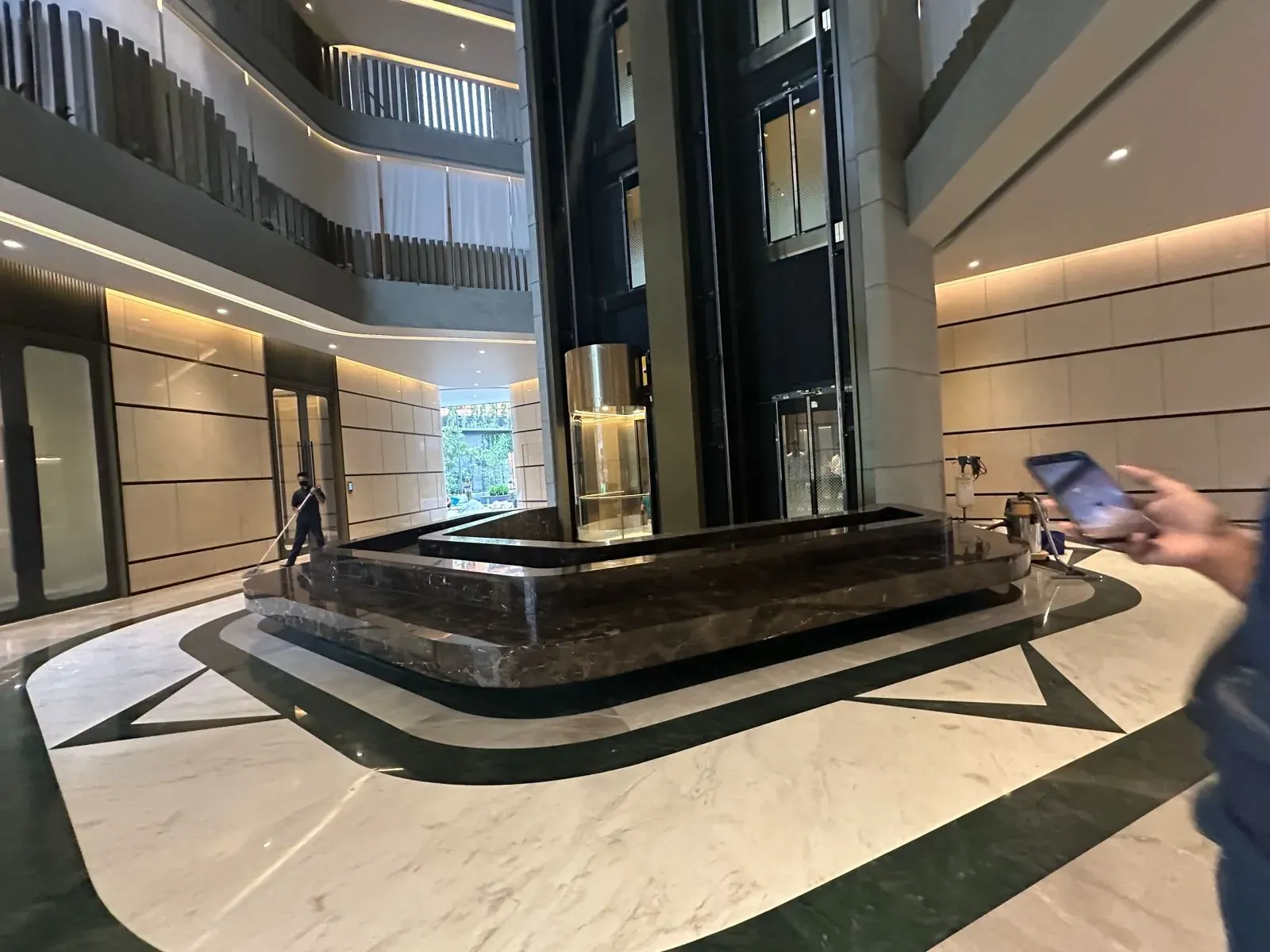 4bhk available on rent in 27Summit - Image 6