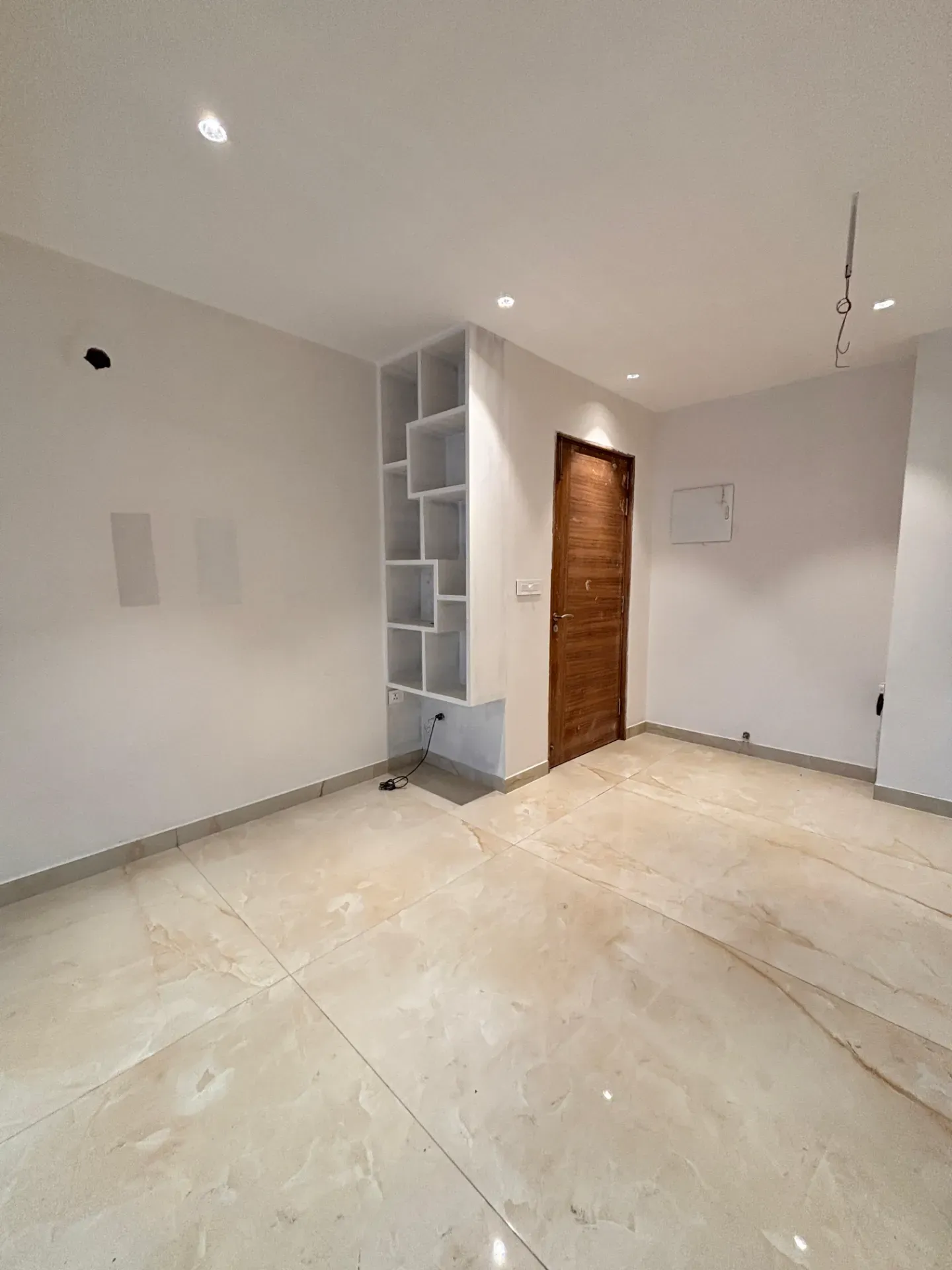 Brand new flat for rent 3bhk in Frazer Town