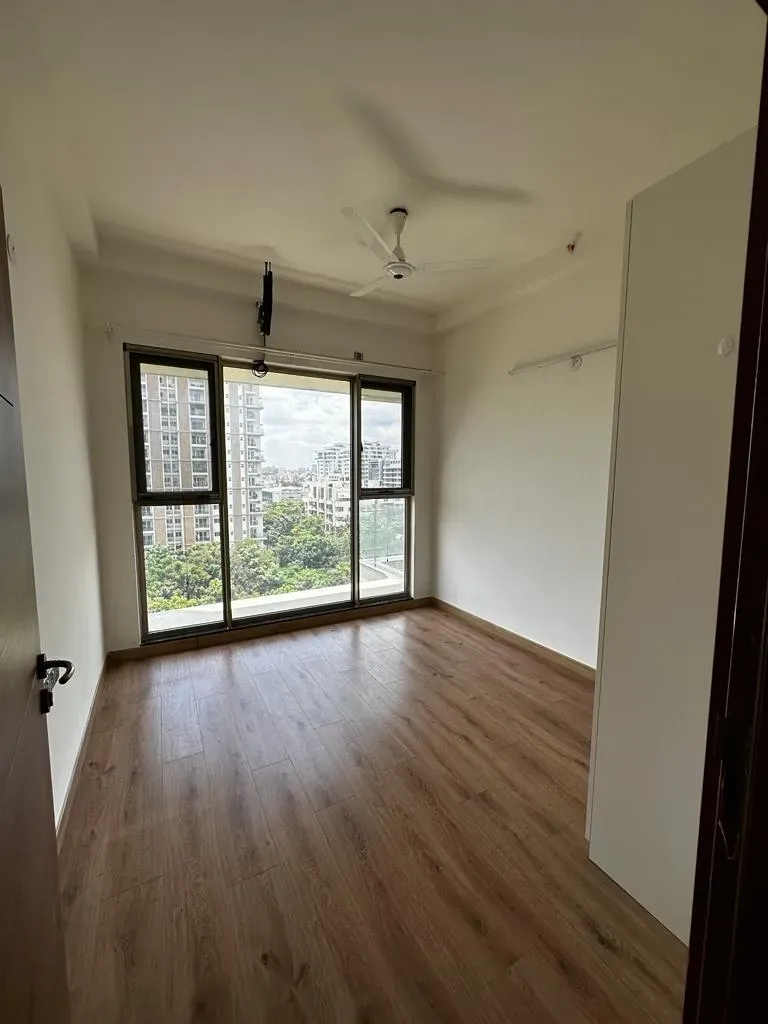 Available 2bhk flat for rent in Gcorp residence - Image 5