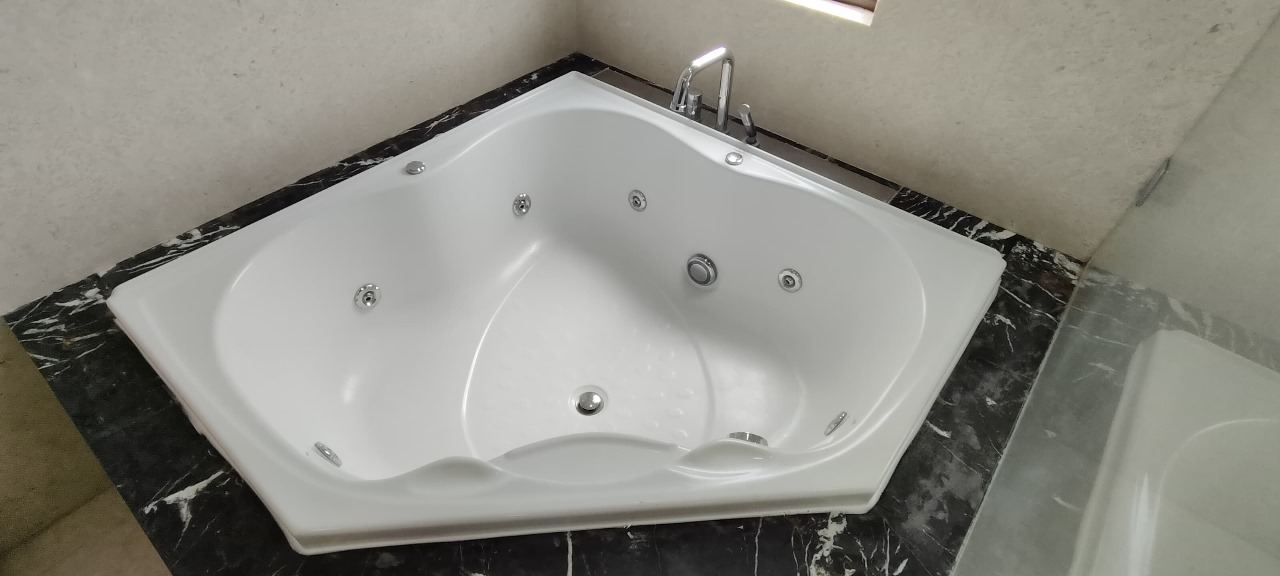 EXCLUSIVE MANDATE : PRESTIGE WHITE MEADOWS, WHITEFIELD - Image 6