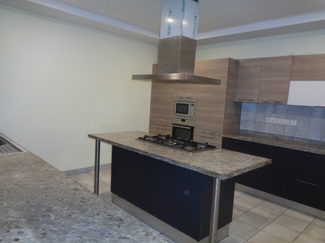 Whitefield, Grand 4BHK Sky Villa, Prestige White Meadows, Exclusive Rental - Image 7
