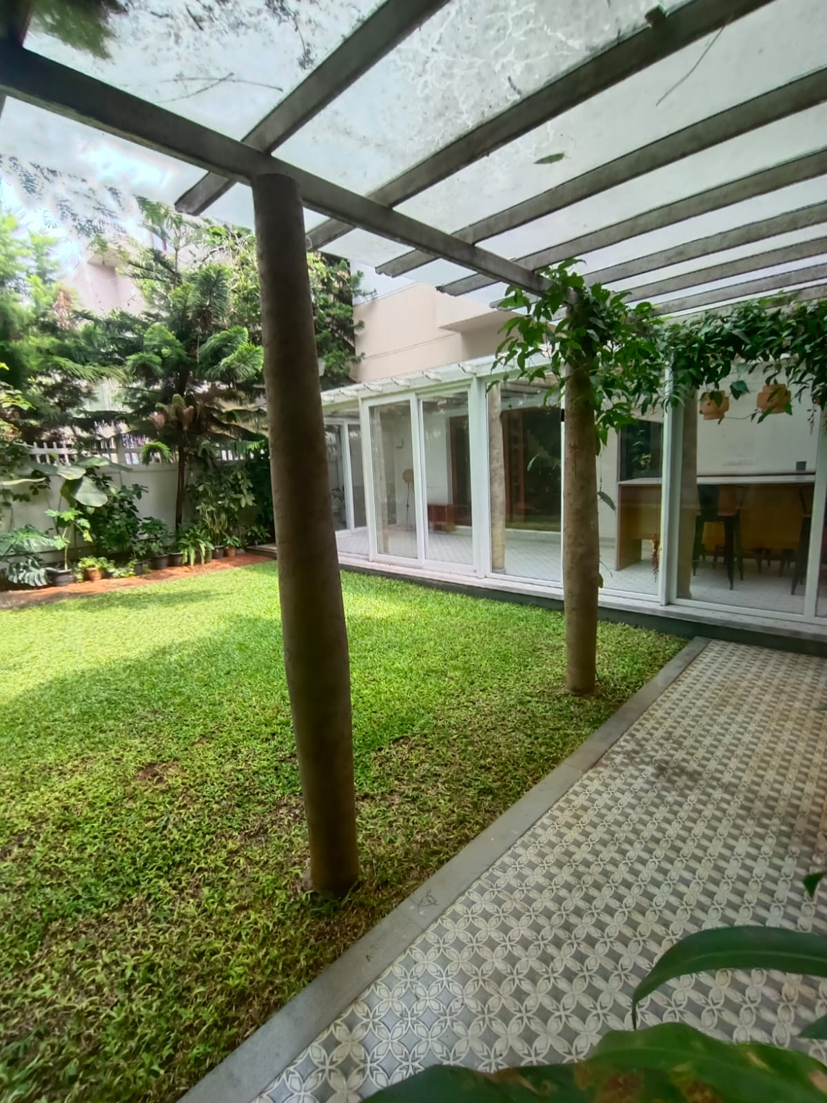 SPACIOUS MODERN CLASSY VILLA IN GATED COMMUNITY FOR IMMEDIATE RESALE - Image 28