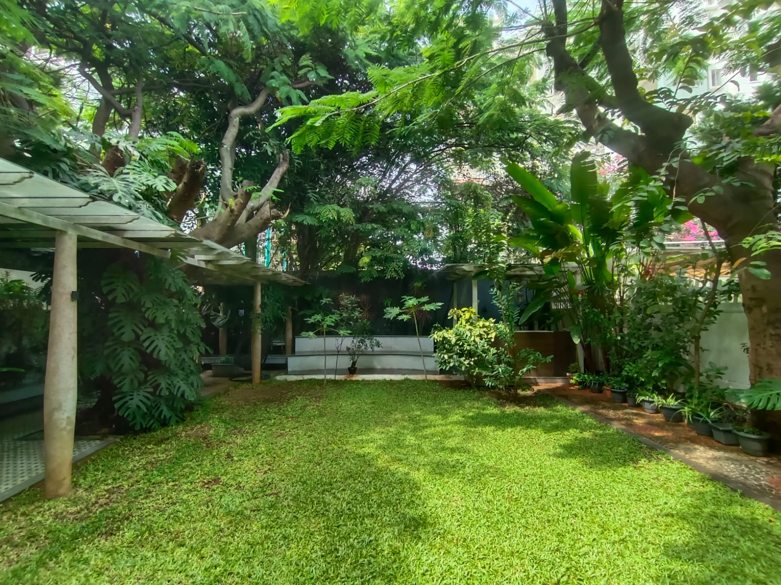 SPACIOUS MODERN CLASSY VILLA IN GATED COMMUNITY FOR IMMEDIATE RESALE - Image 29