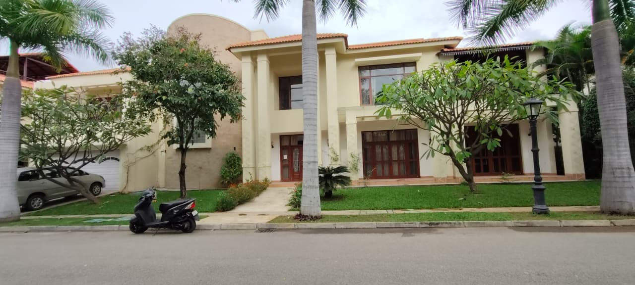 Bellandur, Grand 4BHK Villa, Adarsh Palm Retreat, Executive Rental