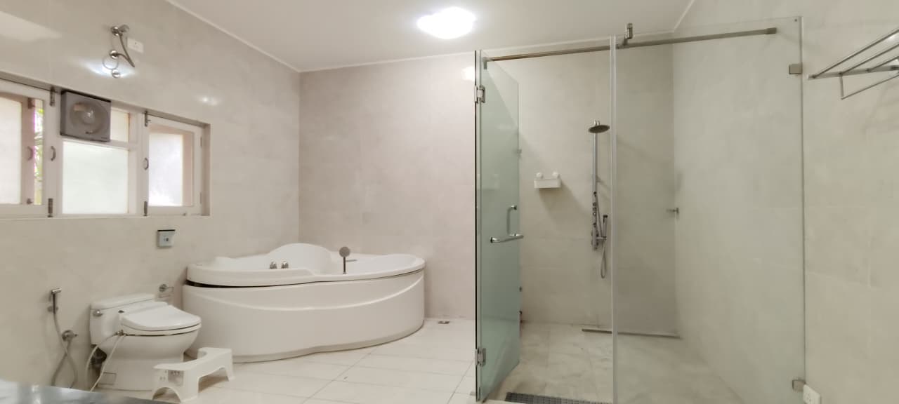 Bellandur, Grand 4BHK Villa, Adarsh Palm Retreat, Executive Rental - Image 7