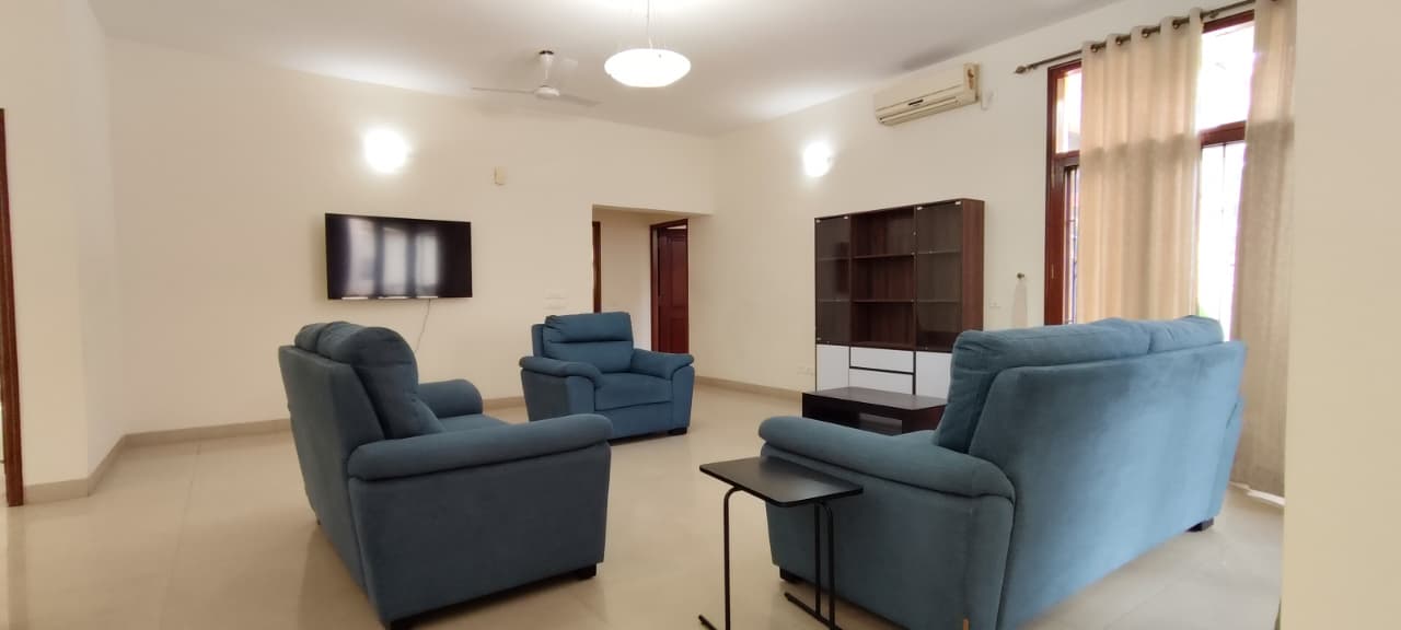 Bellandur, Grand 4BHK Villa, Adarsh Palm Retreat, Executive Rental - Image 25