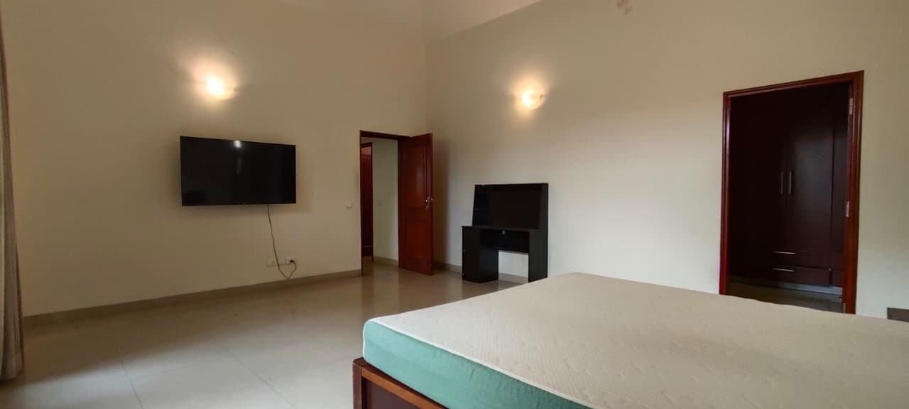 Bellandur, Grand 4BHK Villa, Adarsh Palm Retreat, Executive Rental - Image 33