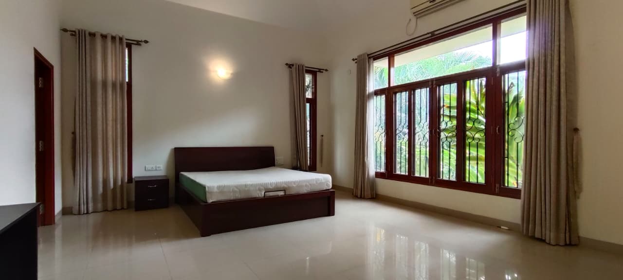 Bellandur, Grand 4BHK Villa, Adarsh Palm Retreat, Executive Rental - Image 35