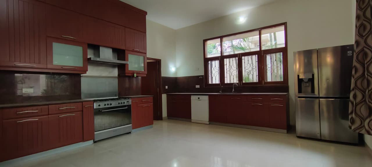 Bellandur, Grand 4BHK Villa, Adarsh Palm Retreat, Executive Rental - Image 42