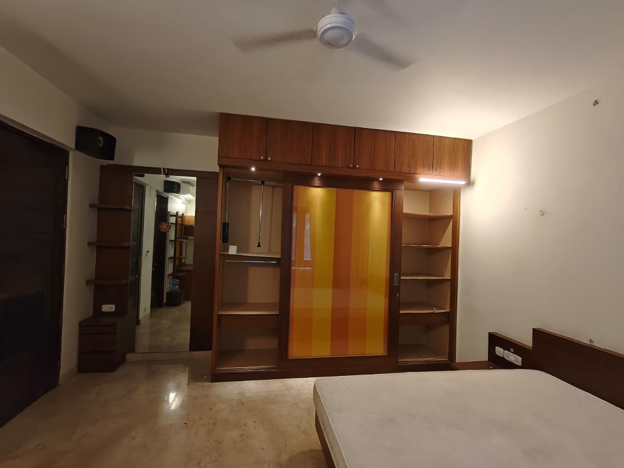 Indiranagar, Presidential 3BHK, Defence Colony, Single-Floor Luxury - Image 2