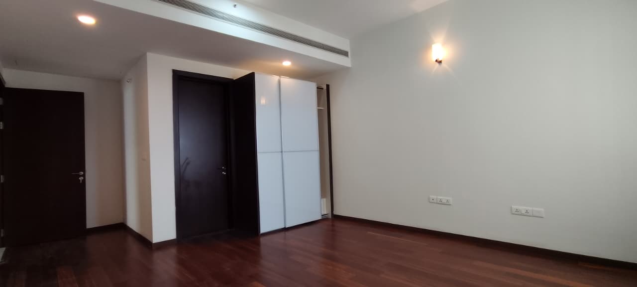 EXCLUSIVE MANDATE: - Image 9