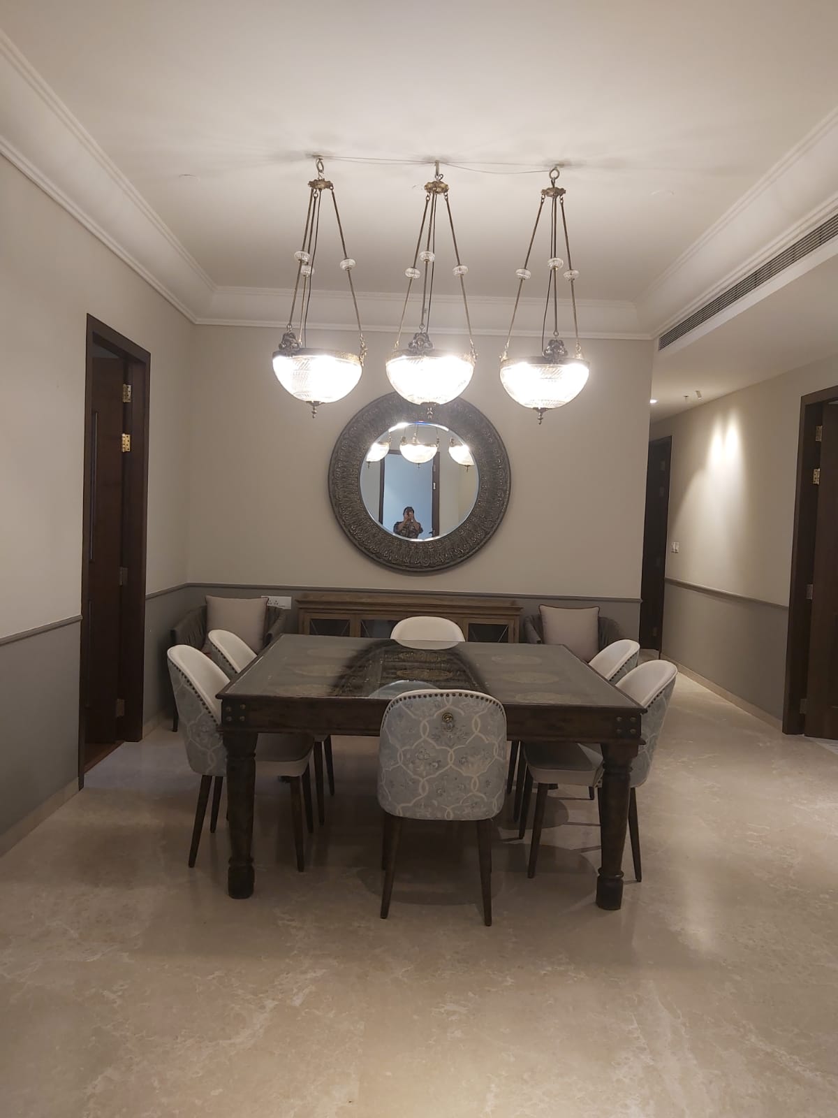 POSH CLASSY FULLY FURNISHED APARTMENT AT LEELA RESIDENCES - Image 3