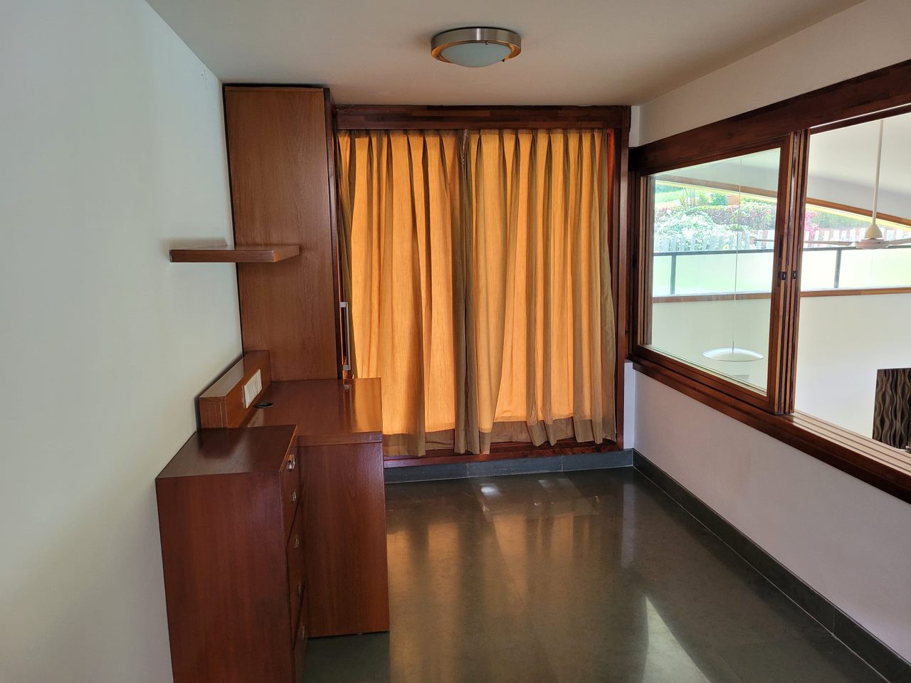 WindMills Of your Mind whitefield