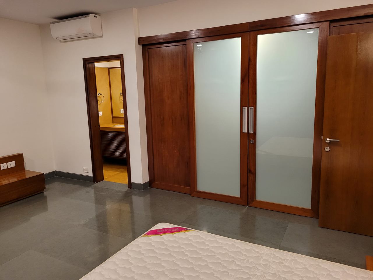 WindMills Of your Mind whitefield - Image 6