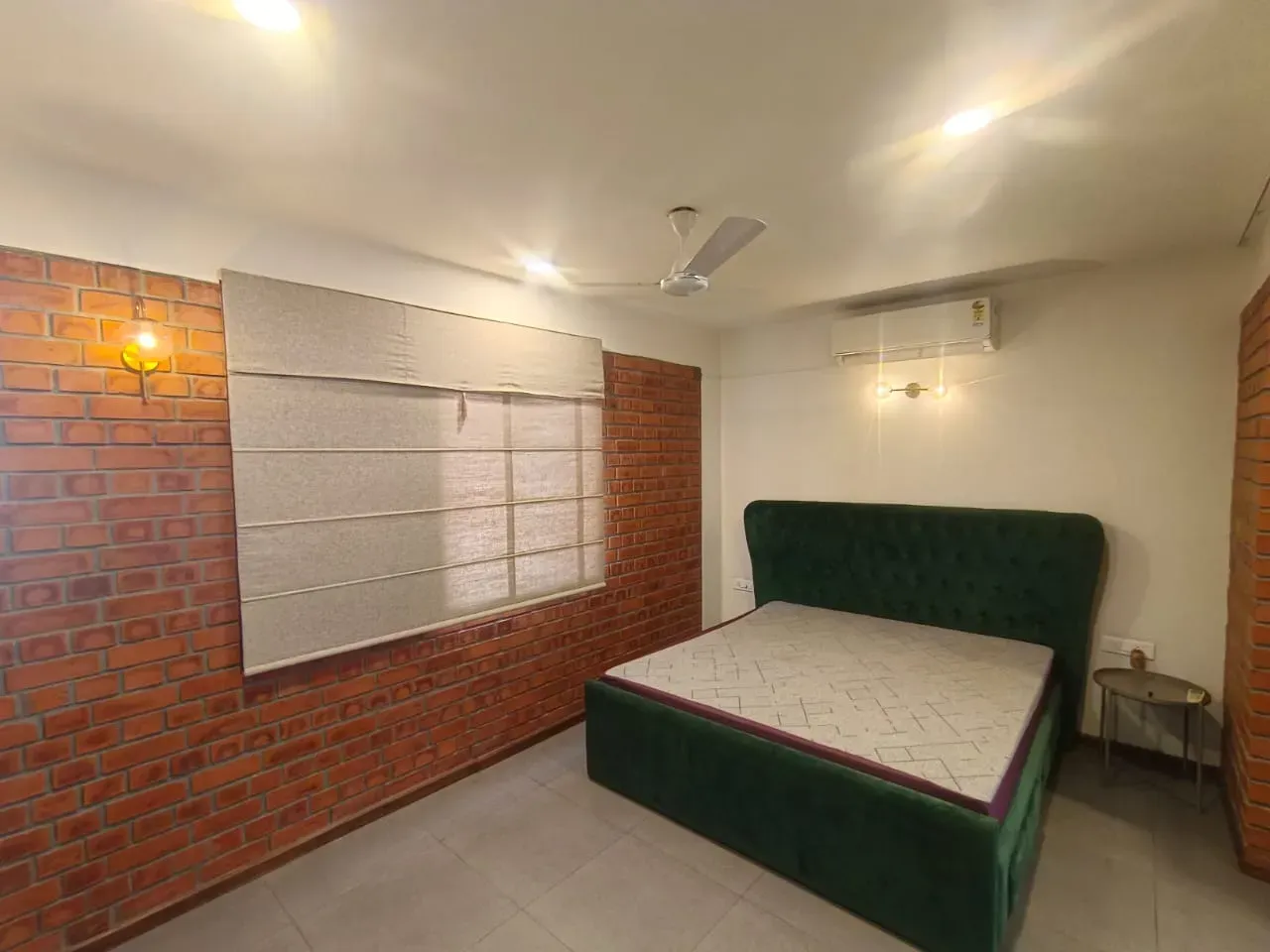 modern posh apartment for immediate resale  - Image 4