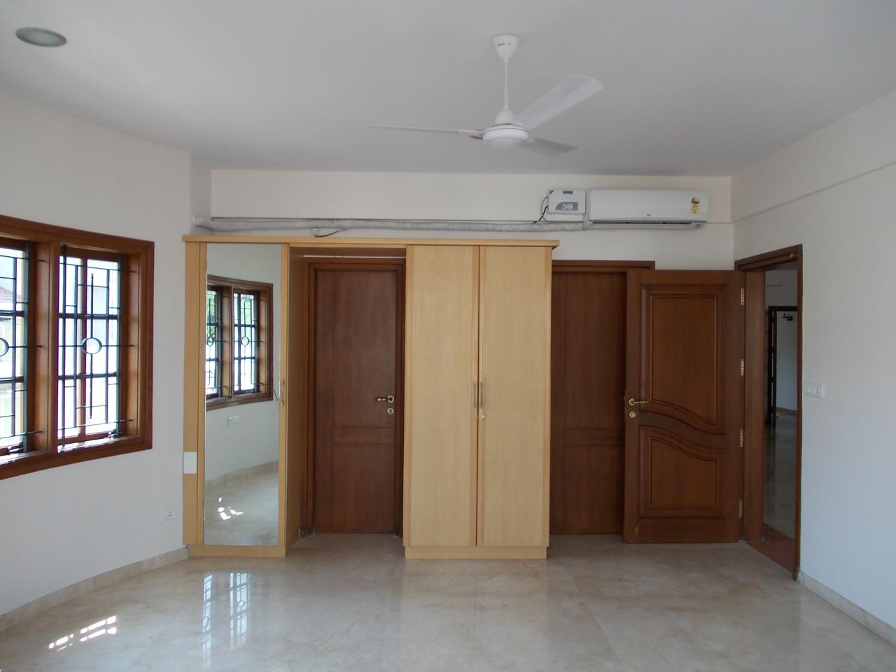 CBD | 3 BHK Premium Apartment | 3600 Sq. Ft. 2