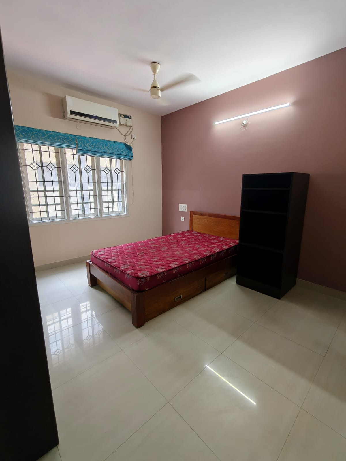 Koramangala 6th Block | 3 BHK Apartment | 1800 Sq. Ft.