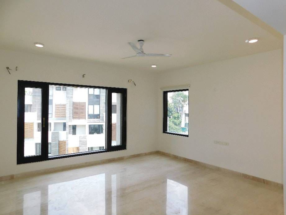 Domlur | 4 BHK Triplex Villa | 4500 Sq. Ft.