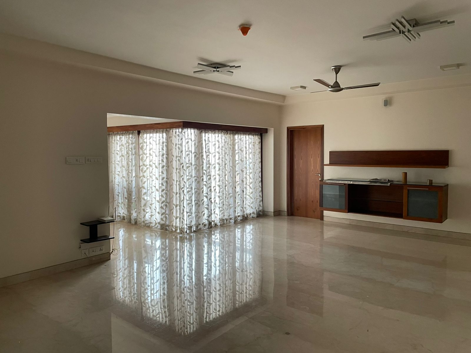Whitefield | 3 BHK Apartment | 2500 Sq. Ft.