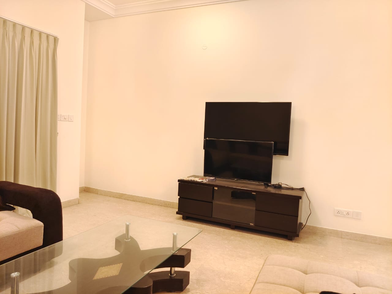 Ulsoor Lake | 4BHK Duplex Apartment | 4,000 Sq. Ft. 4