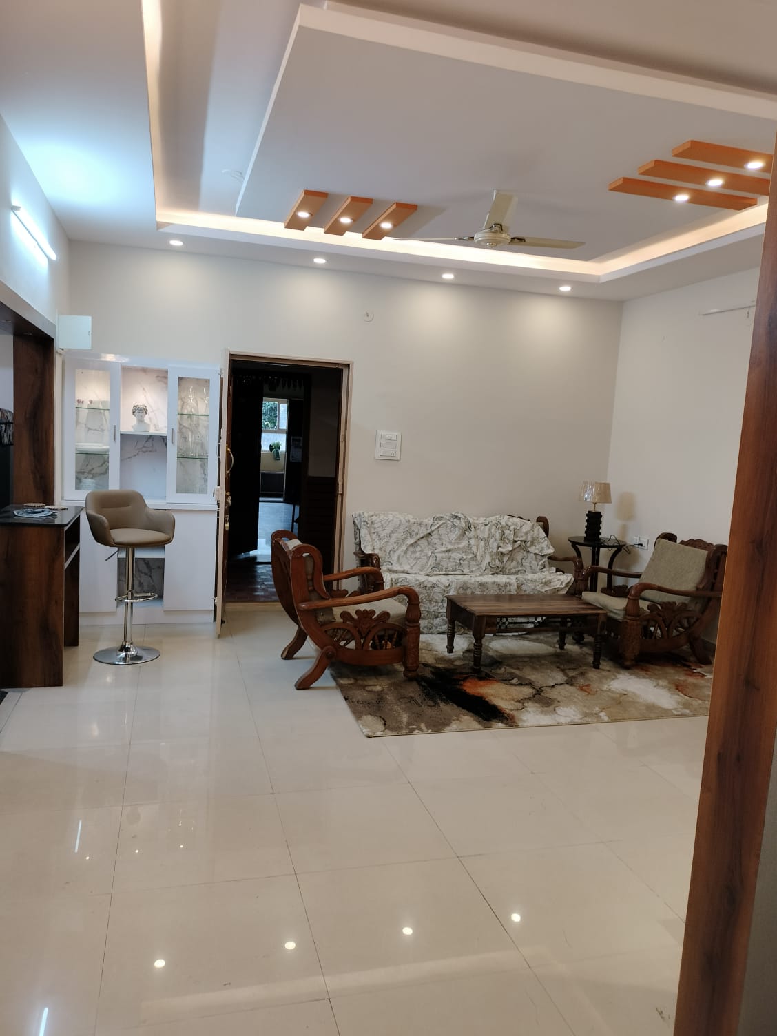 Sophisticated 3BHK Urban Retreat | Lavelle Road | Ready-to-Move-In