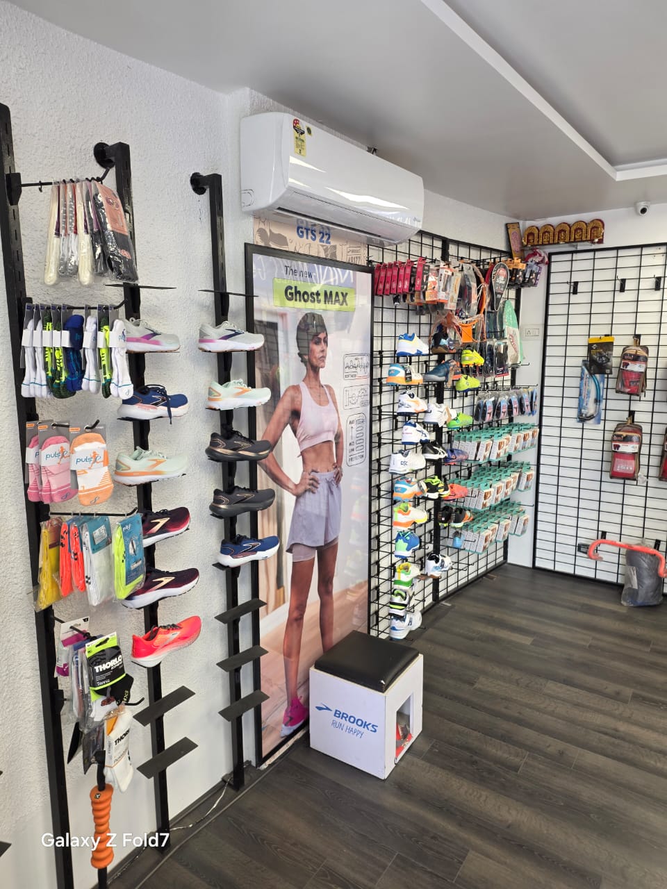 Exclusive Boutique Retail Space | Ground Floor | St. Marks Road (Shopping Compound) - Image 2