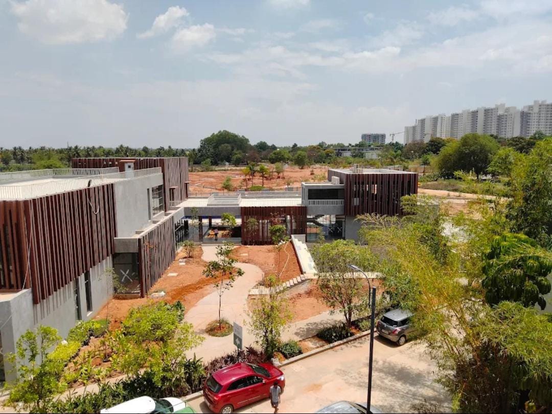 Exquisite 4BHK Mezzanine Row-House | Assetz Earth & Essence - Image 5