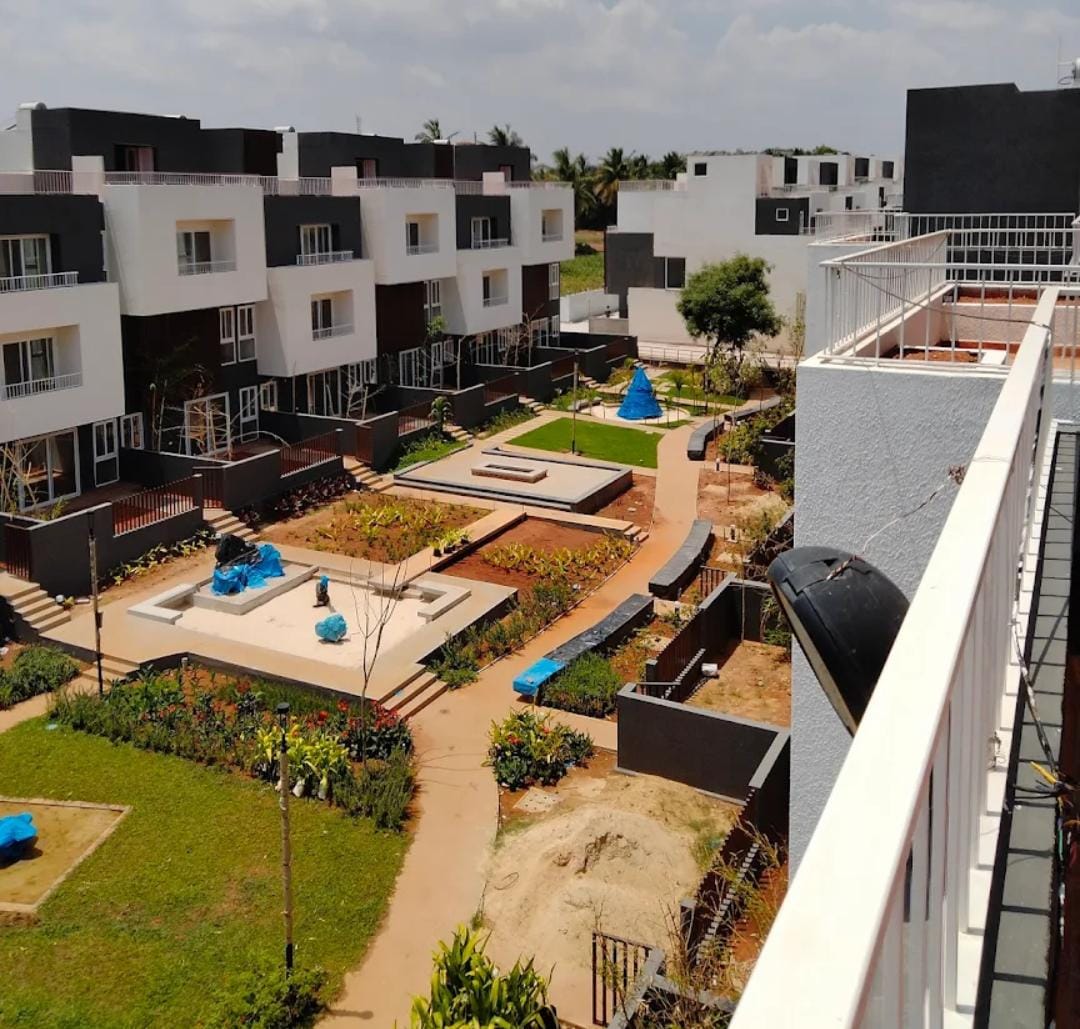 Exquisite 4BHK Mezzanine Row-House | Assetz Earth & Essence - Image 7