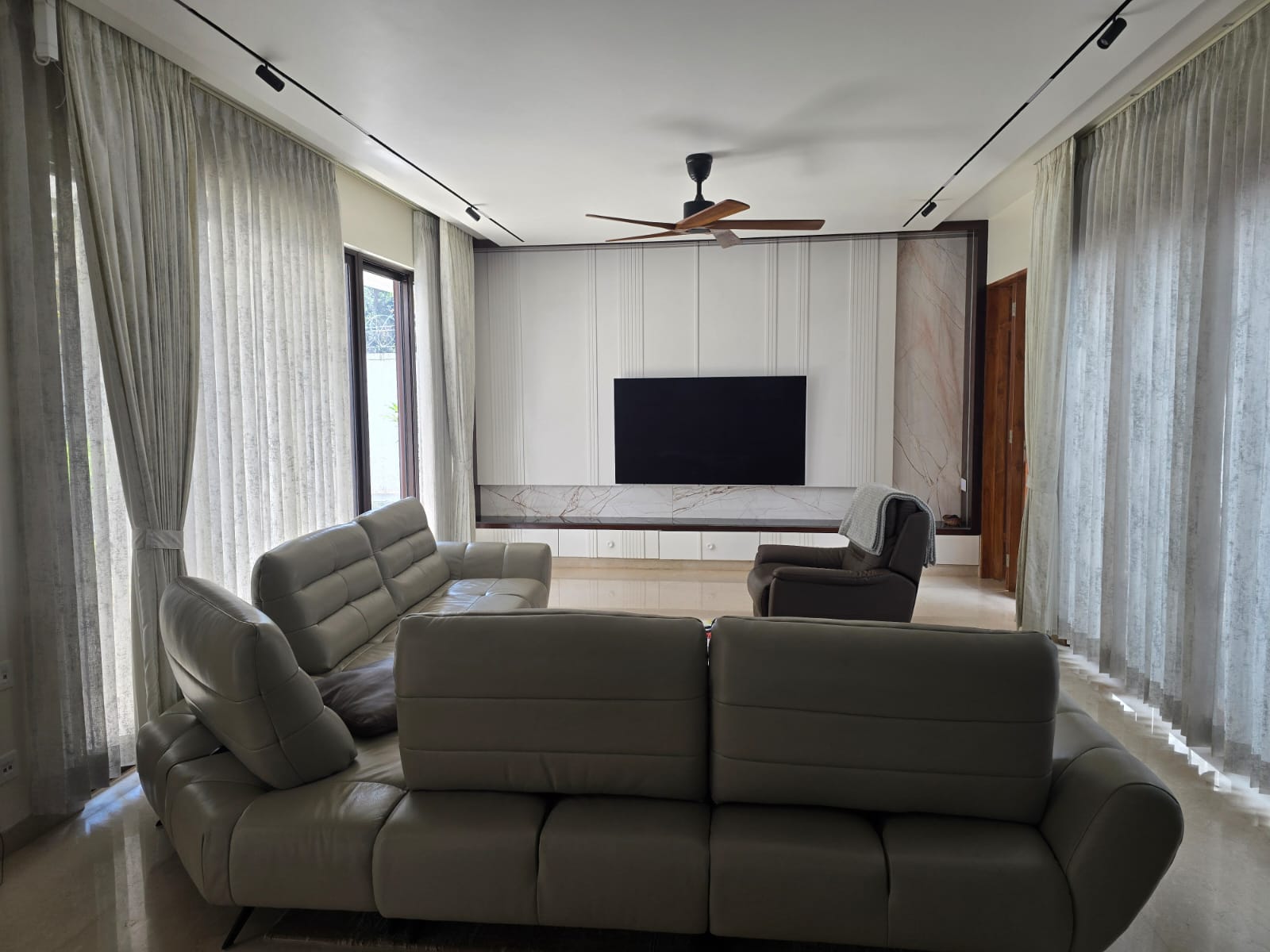 Corner Luxury Villa: Under the Sun | Devanahalli , 15 Mins to Airport - Image 3